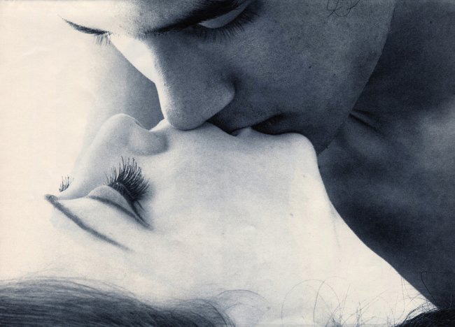 Kiss by Kishin Shinoyama Kiss by Kishin Shinoyama